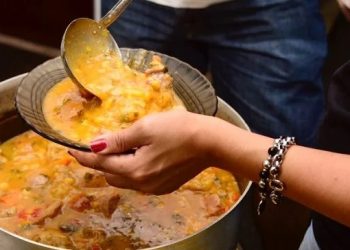 La iglesia San Maximiliano Kolbe prepara una venta de “locro patrio”