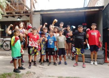 Madres Cocinando inauguró una nueva escuela de boxeo: un espacio para el deporte y la recreación