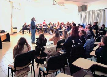 El Instituto de Evolución, Ecología Histórica y Ambiente se acerca alas escuelas mendocinas