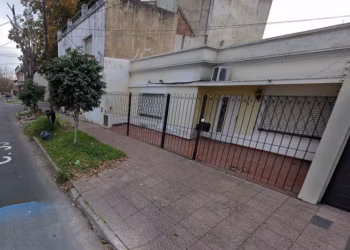 Street View le sacó una foto desnudo en su casa y demandó a Google: le deben pagar tres millones de pesos