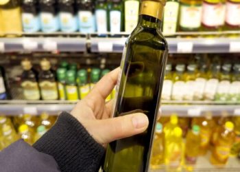 Prohibieron un aceite de oliva mendocino y pidieron su retiro urgente de la venta de todos los supermercados por ser ilegal