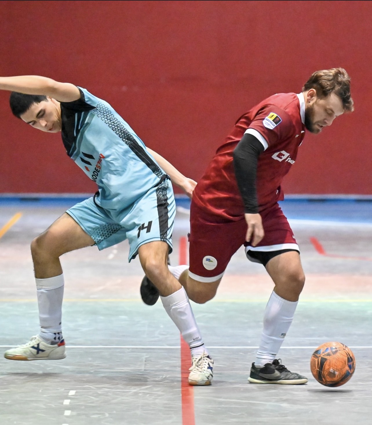 Se juegan las finales del Torneo Apertura de futsal - Diario San Rafael