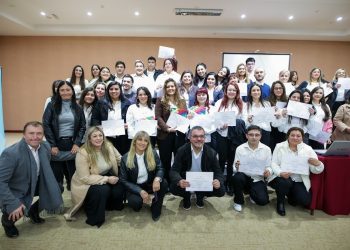 Egresaron 40 nuevos agentes sanitarios en el Sur provincial y avanzan los planes de digitalización de la historia clínica de cada paciente