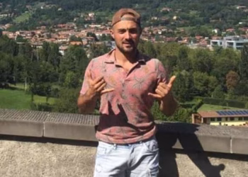 “¡No miren por las ventanas!”: pasajeros revelaron detalles del horror en Italia, donde un hombre murió succionado por el motor de un avión