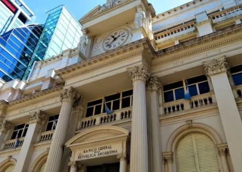 Atención ahorristas: canjean las letras y se espera una fuerte baja en las tasas de interés