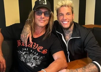 Claudio Caniggia se mostró junto a su hijo Álex y su nieta tras la disputa con Mariana Nannis