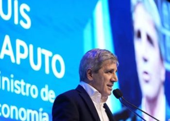 Caputo aseguró que la jubilación promedio es de $900.000