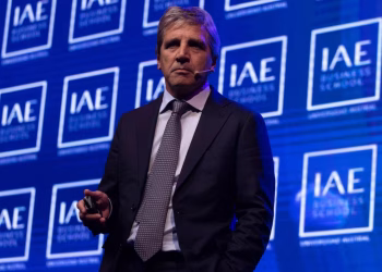 El fin de la liquidación del agro y la tensión electoral presionan el plan del gobierno para contener el dólar