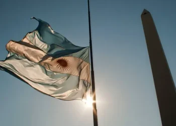 ¿El feriado del 9 de julio por el Día de la Independencia se traslada al viernes?