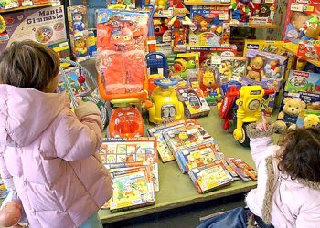 Día del Niño: las jugueterías mendocinas esperan el repunte de ventas pese a la crisis pero miran con recelo la proximidad con Chile