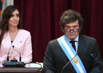 Victoria Villarruel le contestó duramente a Javier Milei: «Que ahorre en viajes y en la SIDE»