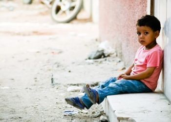 Crisis alimentaria en la infancia argentina: un tercio de los niños sufren privaciones graves