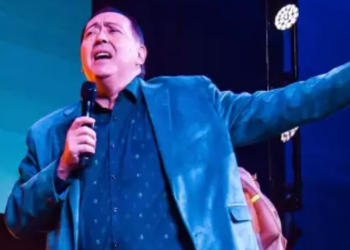 Investigarán por lavado al pastor libertario que «convirtió» pesos en dólares