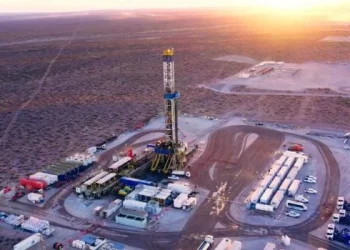 Proyectan un superávit de US$6.000 millones en el sector energético para 2025