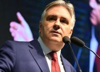 Córdoba: Llaryora anunció bono de 100.OO0 mil pesos para jubilados