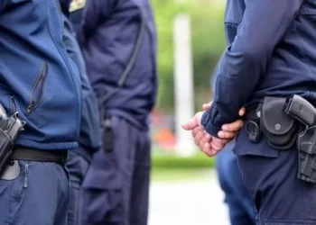 Encontraron muerto a un ex policía federal dentro de una camioneta en La Plata