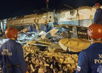 Once muertos y 130 heridos en incendio en planta industrial rusa