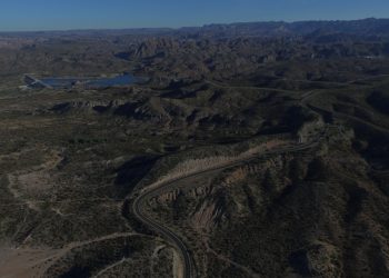 Buscan garantizar el recorrido de colectivos hacia Los Reyunos durante todo el año