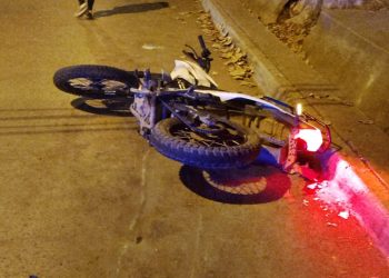 Un motociclista lesionado en accidente