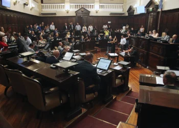 El Senado reactivó un proyecto para limitar los tragamonedas en los casinos de Mendoza