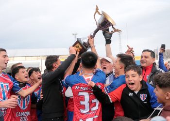 Pedal se consagró campeón del Torneo Apertura y alzó su título Nº33