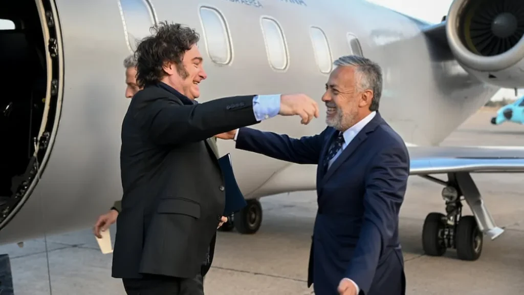 Cornejo, entre los gobernadores con los que Milei busca consolidar su reelección en 2027
