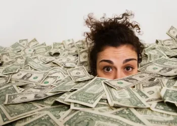 Horóscopo: los signos del zodíaco que podrían hacerse ricos antes del 2026