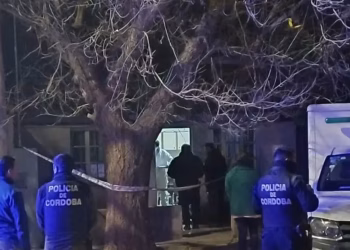 Conmoción en Río Cuarto: una mujer asesinó a puñaladas a su hijo de 14 años