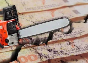 Motosierra: el empleo público volvió a caer en julio y acumuló una sangría de 53.345 puestos en la era de Javier Milei