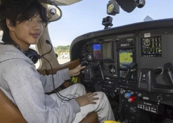 Liberan al influencer estadounidense detenido en una base aérea en la Antártida