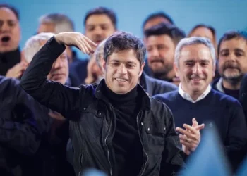 Kicillof: “Le pedí a Milei que levante el teléfono para que tengamos una reunión”