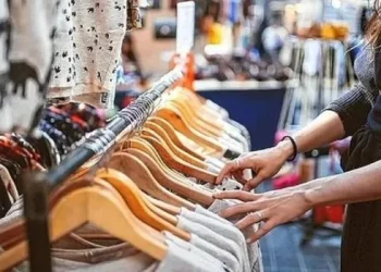 Se resiente el consumo: las ventas minoristas cayeron 2,6% interanual en agosto