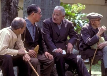 La población de personas centenarias en Japón alcanzó un nuevo récord: son más de 99.000