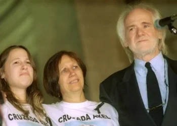 Falleció la madre de Axel Blumberg