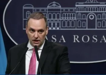 Adorni: “El 85% de lo recaudado por el Estado Argentino va a estar destinado al capital humano”