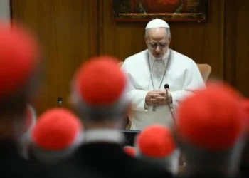 El Papa destituye a un diácono y maestro de catecismo italiano encarcelado por abuso sexual de menores