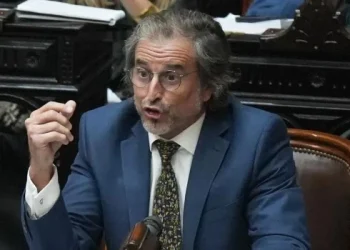 Bertie Benegas Lynch: «Tenemos un Congreso que es el cortocircuito del progreso y la reconstrucción”