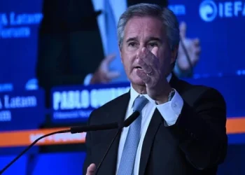 El Tesoro adjudicó $7,339 billones con un rollover de 130%