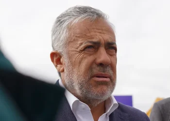 Sin nombrar a Milei, Alfredo Cornejo celebró la presentación del Presupuesto