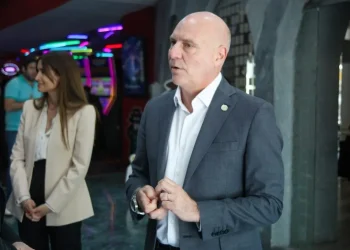 El Gobierno promulgó la ley que permite “litigar sin gastos”