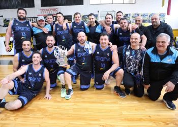 Deportivo Argentino subcampeón en el Sudamericano de Maxi básquet