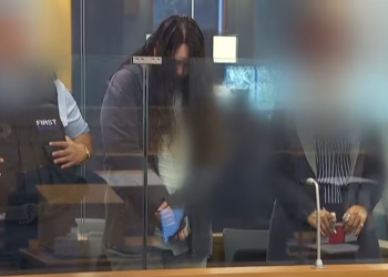 Declaran culpable a una mujer por la muerte de sus hijos hallados en valijas