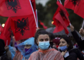 Diella, la inteligencia artificial que fue designada como ministra contra la corrupción en Albania