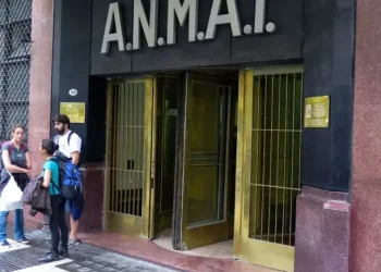 Atención: ANMAT prohibió un suplemento dietario, un queso cremoso y un oxímetro