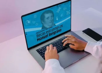 Chau Becas Progresar: cómo anotarse en el programa que paga $200.000 por mes a los estudiantes