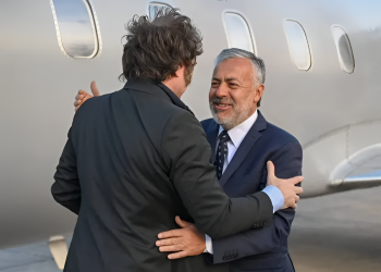 Alfredo Cornejo fue invitado a la cumbre de gobernadores en Córdoba: qué decisión tomó