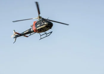 Alumna armada: el grupo GRIS salió hacia La Paz en helicóptero