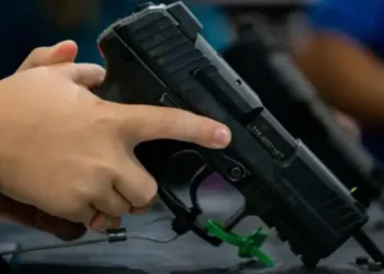 Estados Unidos: nenes desde los cinco años recibirán clases de manejo seguro de armas en Tennessee
