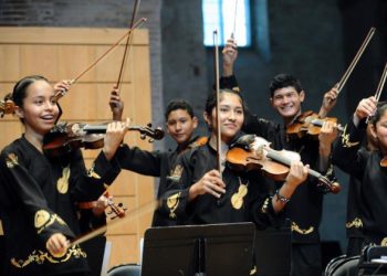 Una orquesta infanto juvenil de Bolivia se presenta en San Rafael