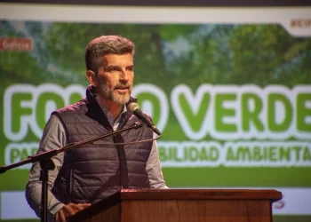 Ulpiano Suarez se resiste a “teñirse” de violeta: repudió el veto a la Ley de Financiamiento Universitario